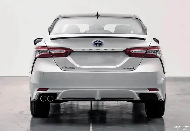 2021款凯美瑞对外观进行了一定程度的优化