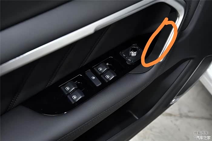 【图】各位车友,17款哈弗h6车内门把手内侧的橡胶件老化怎么处理的