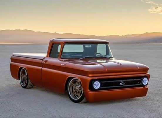 雪佛兰皮卡纯电版:造型复古又任性