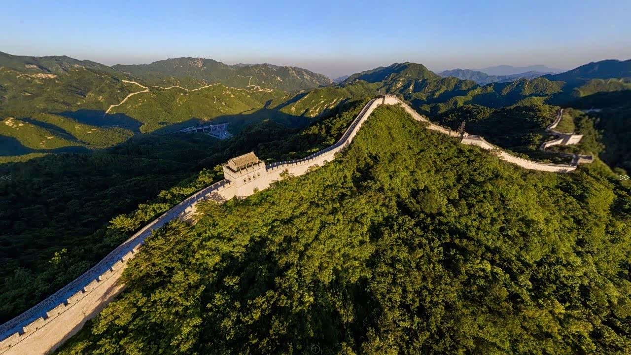 八达岭长城～翠木浓荫,景色怡人!