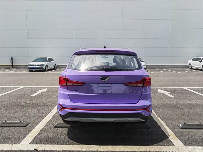 改装动机:一直以来,我对汽车的性能和外观有着浓厚的兴趣,捷达vs7