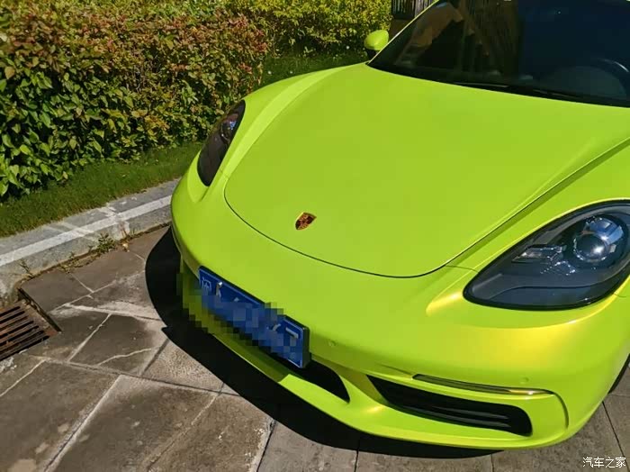 外观精致保时捷内饰考究