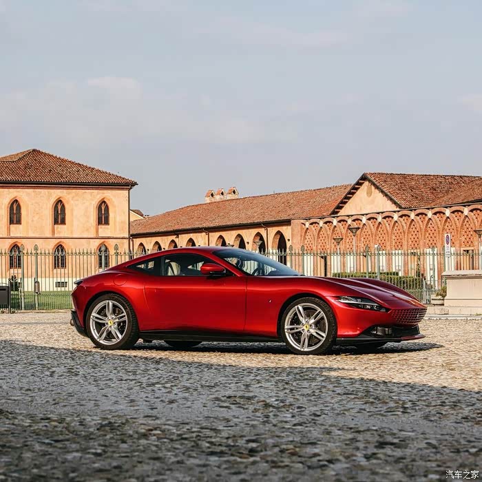 红色的保时捷ferrariroma一台非常舒适驾座喜欢