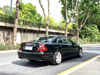06年奔驰e55-amg