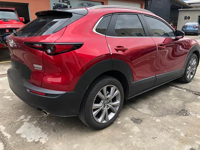 喜提马自达cx30小红椒送给自己的礼物