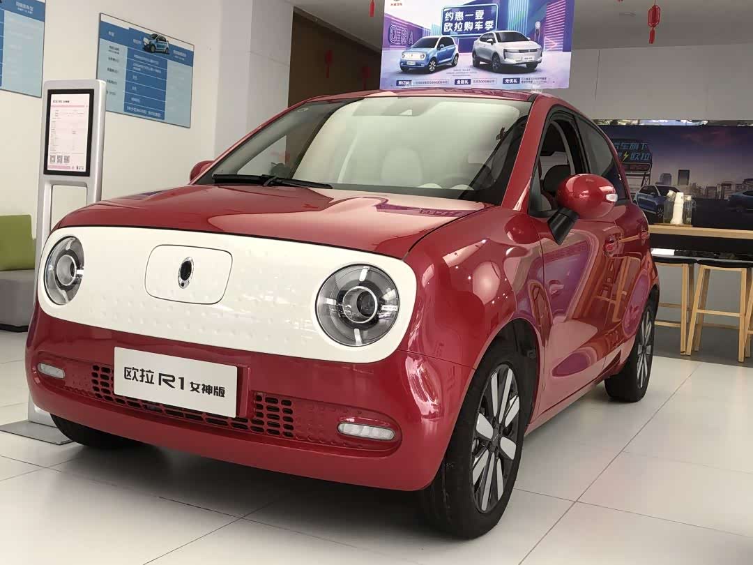 欧拉r1女神版,前脸精致可爱,萌萌哒.