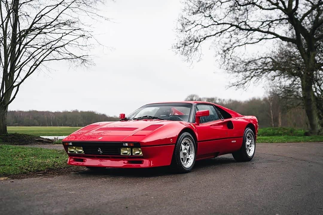 【图】ferrai 288 gto红的太帅了!_法拉利论坛_汽车之家论坛