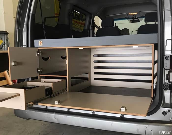 nv200床车做个这种箱子