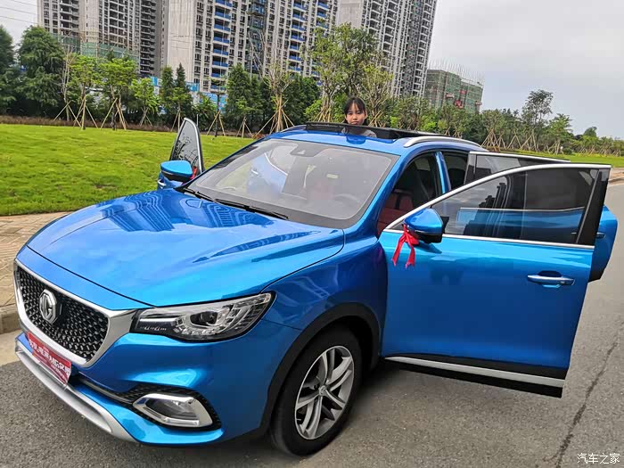 小虎妹的蓝爵情怀记国六hs30t两驱超燃版提车一周的用