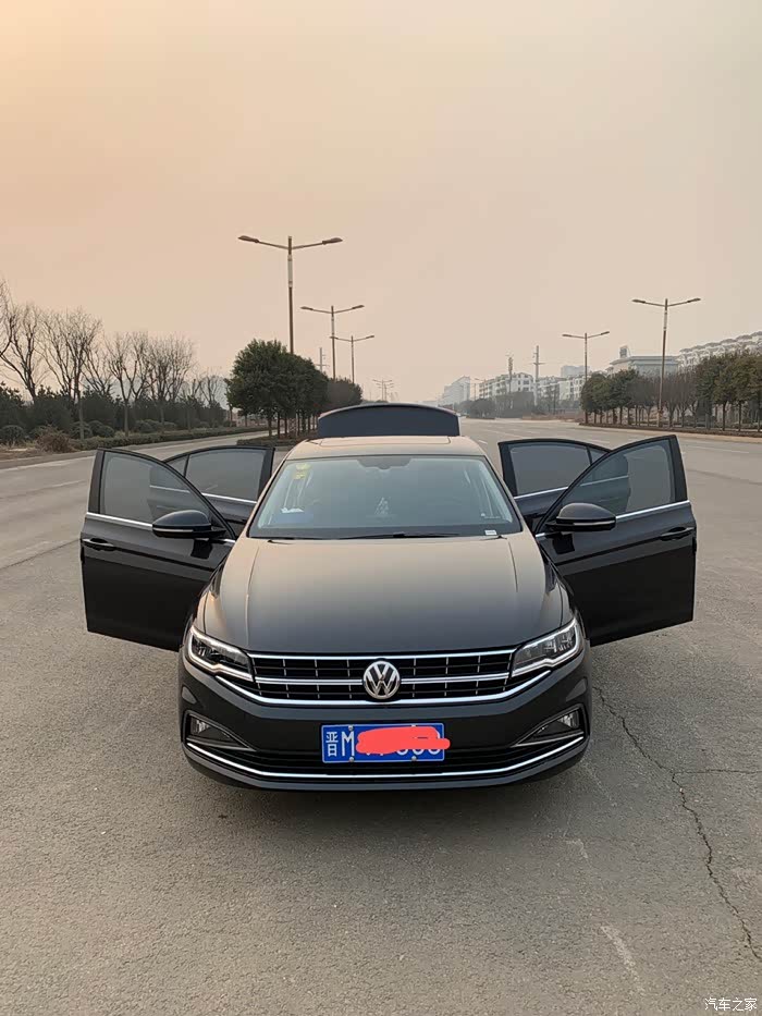 谁有2019款新宝来黑色