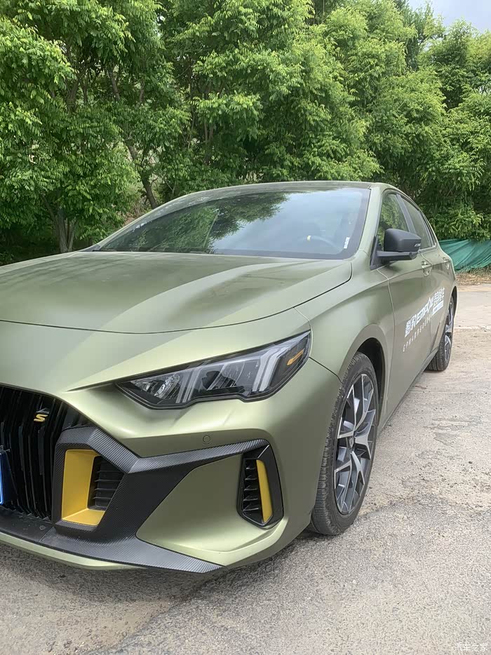 影豹哑光绿提车绿色果然好看