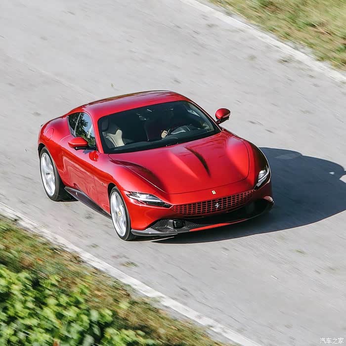 红色的保时捷ferrariroma一台非常舒适驾座喜欢