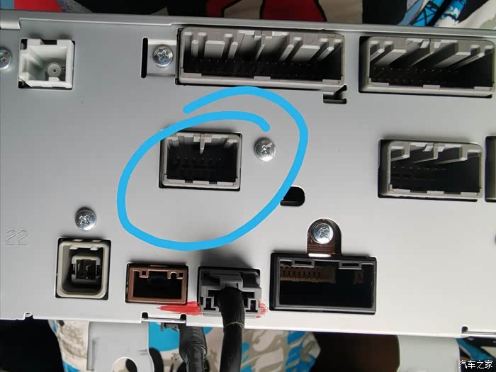 19款crv中控插口怎么插