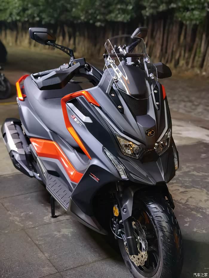 运动健将光阳s350到位喜迎踏板小老婆哈持续更新