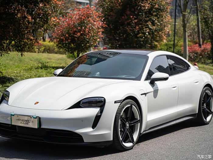 出手2020年保时捷taycan一两辆