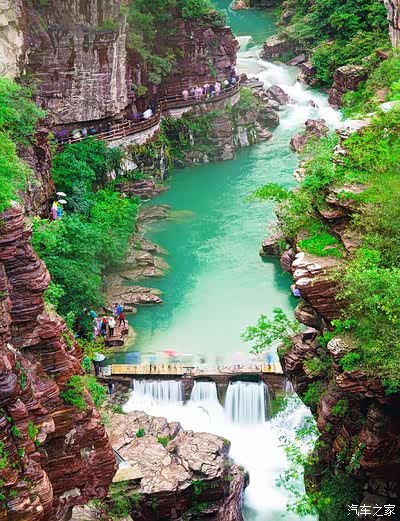 图 美妙的红峡谷