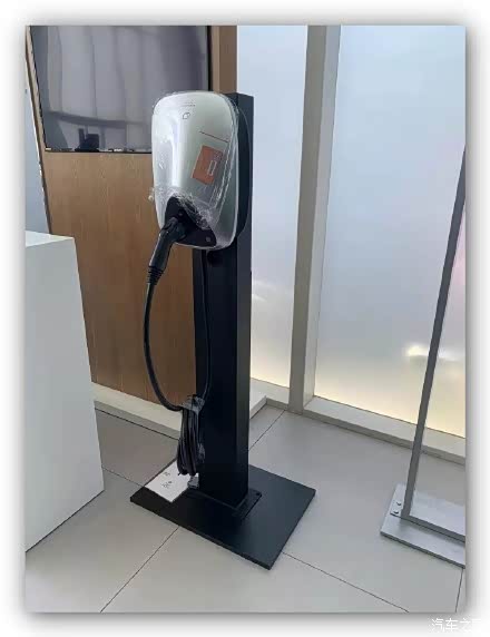 【图】喜提xc60t8,安装充电桩._沃尔沃xc60论坛_汽车之家论坛