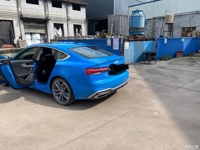 奥迪a521款454驱4门版车价4798w明盘42出