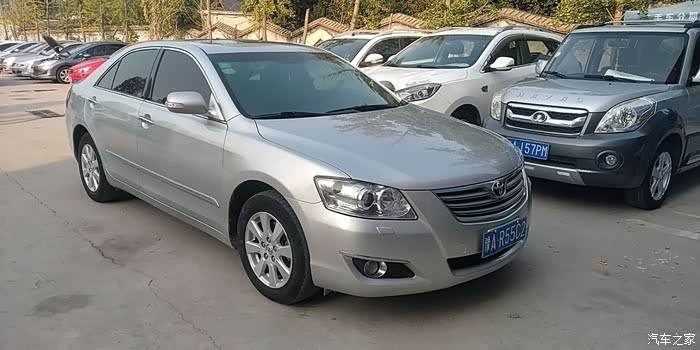 今天入手了一辆06款凯美瑞想听听大家的意见