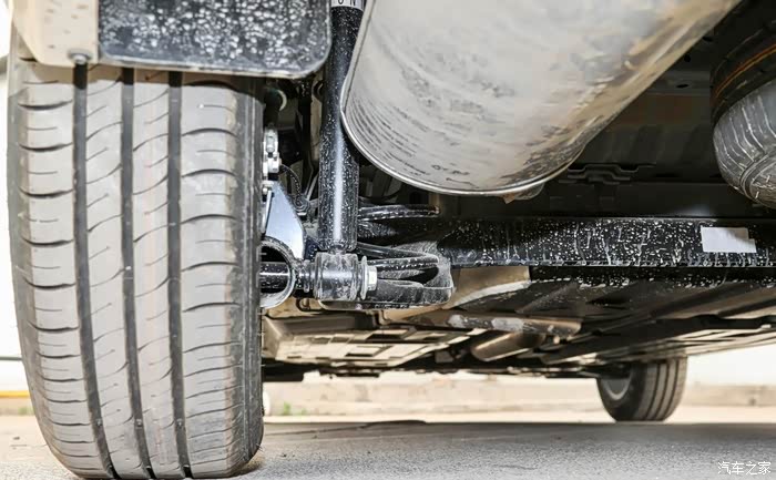 年末福利大反馈便宜省油自动挡mpv实拍宝骏360