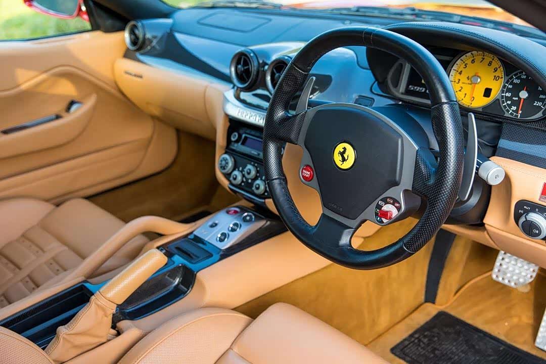 法拉利ferrari 599 gtb内饰秀,据说这车很快