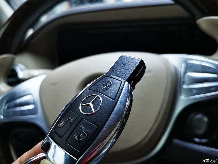 奔驰s600 迈巴赫细节之美 经典多久都不过时