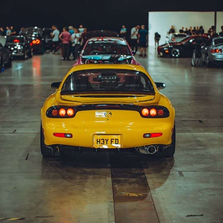 rx-7 fd帅爆了,很黄很暴力