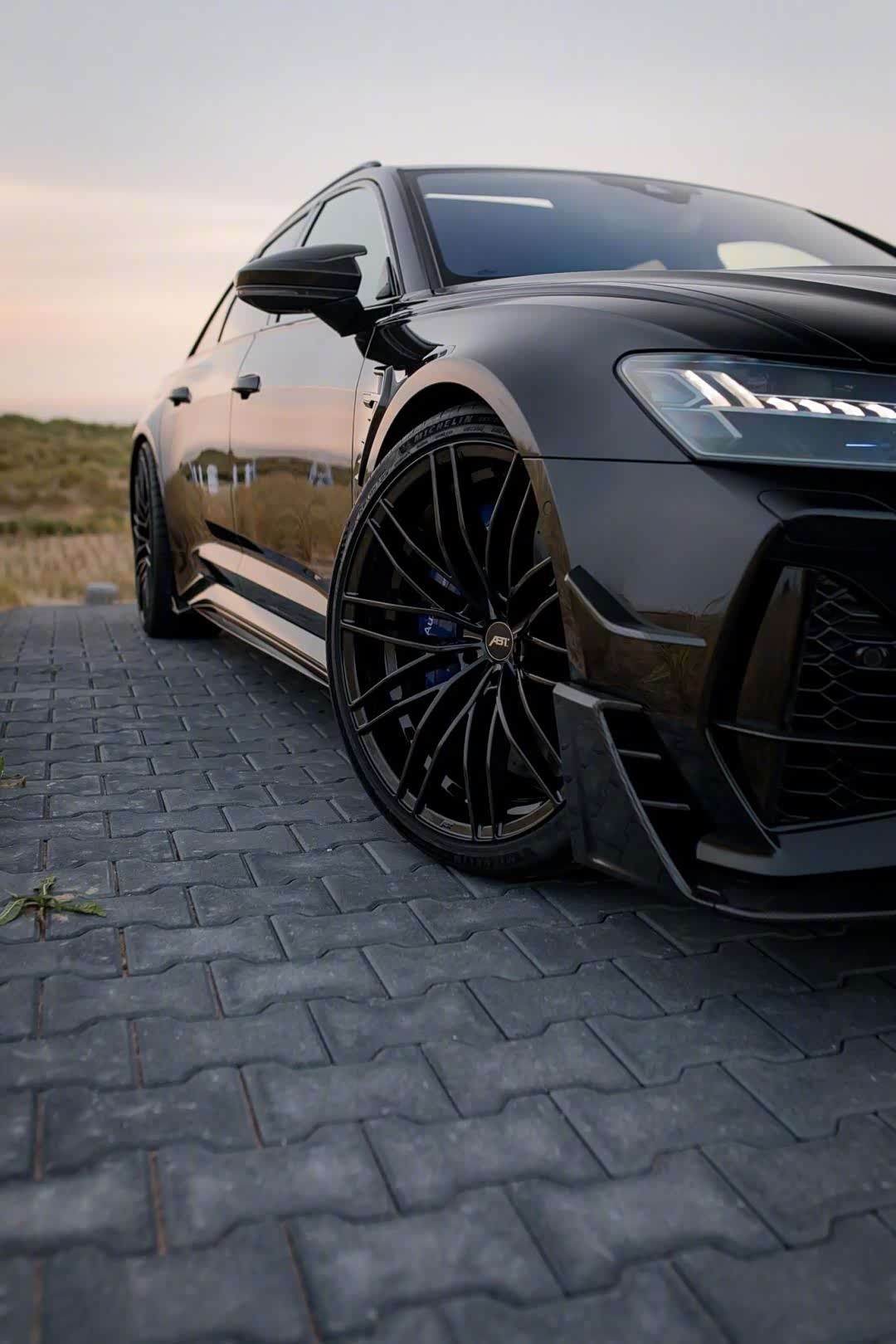 买菜车----奥迪rs6- r avant abt