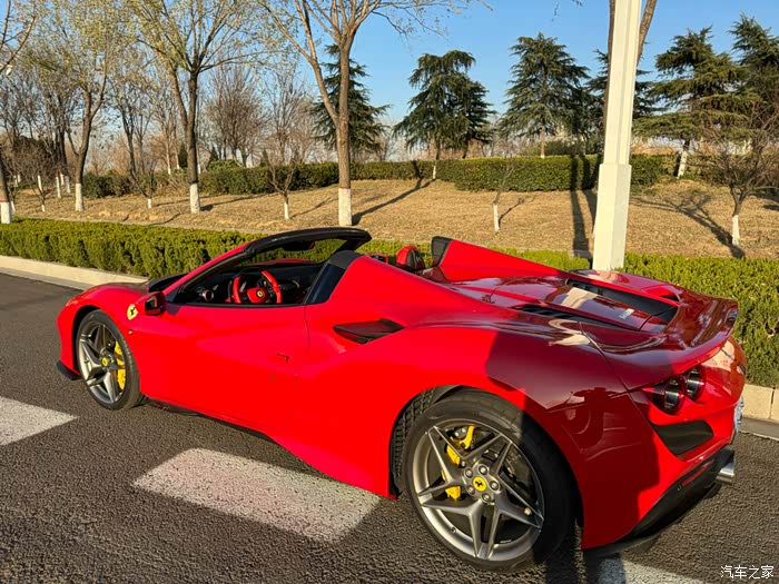 【图】出21年红红f8spider6500公里_法拉利f8论坛_汽车之家论坛