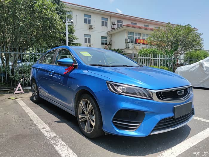 新车到手梦中轿跑吉利缤瑞来自蓝色星球的梦