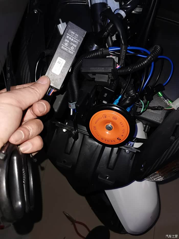 【图】e影安装摩羯星gps_摩托车论坛_汽车之家论坛