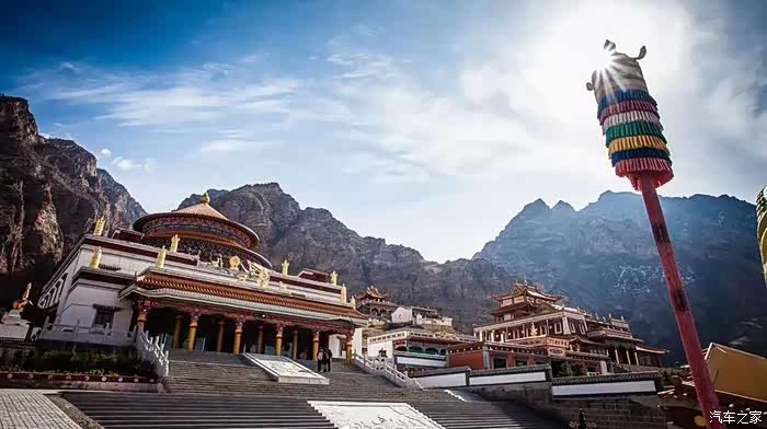 我的秀场第二趴贺兰山北寺景区