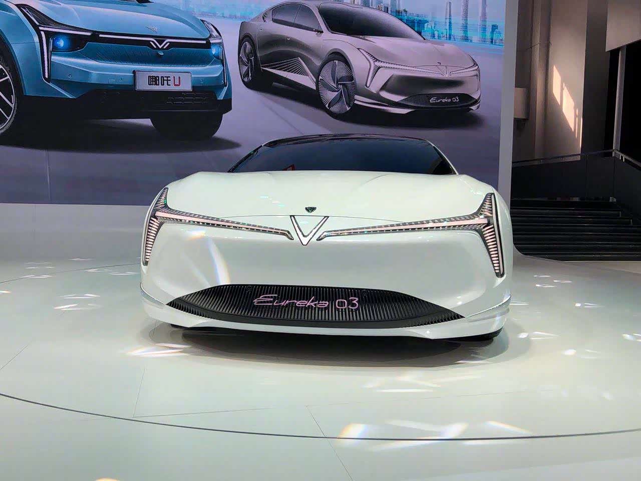 2020北京车展上哪吒eureka03概念车首发亮相