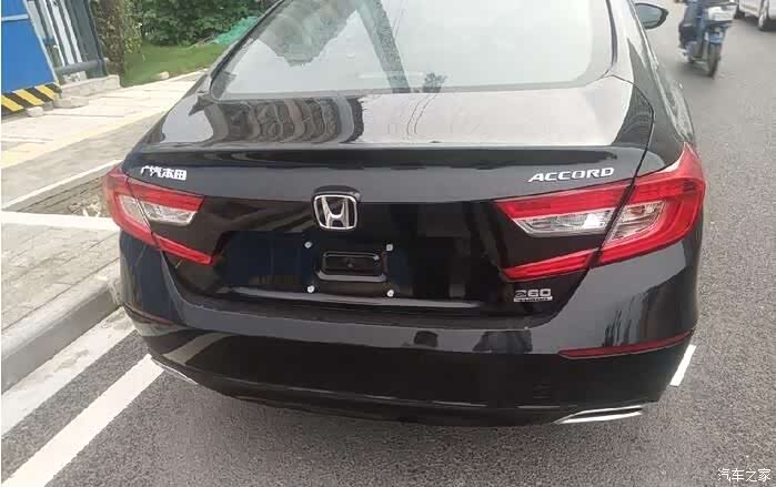 终于等到你,十代雅阁260精英黑色提车喽!