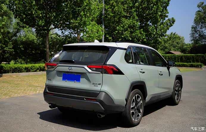 【图】可靠家庭用车 米兰卡其色丰田rav4荣放提车作业_rav4荣放论坛