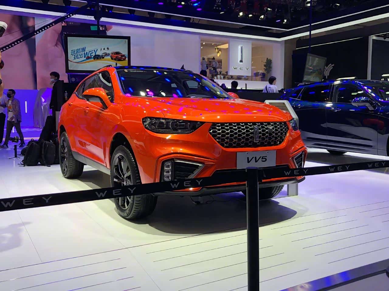 北京车展:2021款vv5元气橙版车型首发