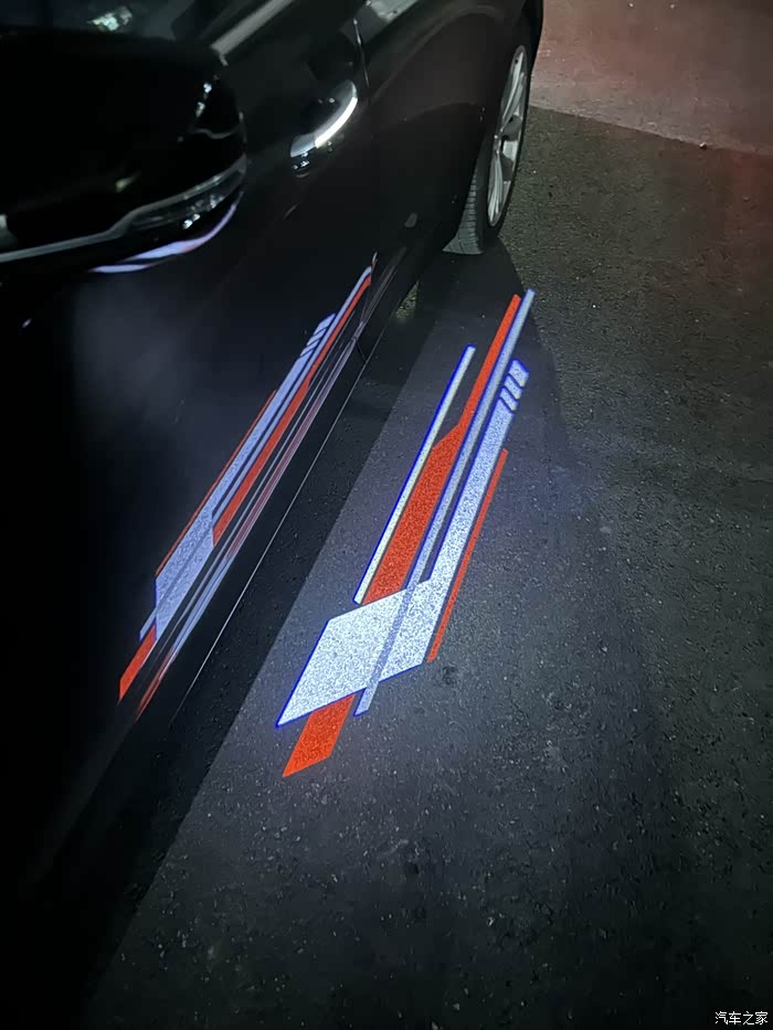 凯迪拉克最帅迎宾灯