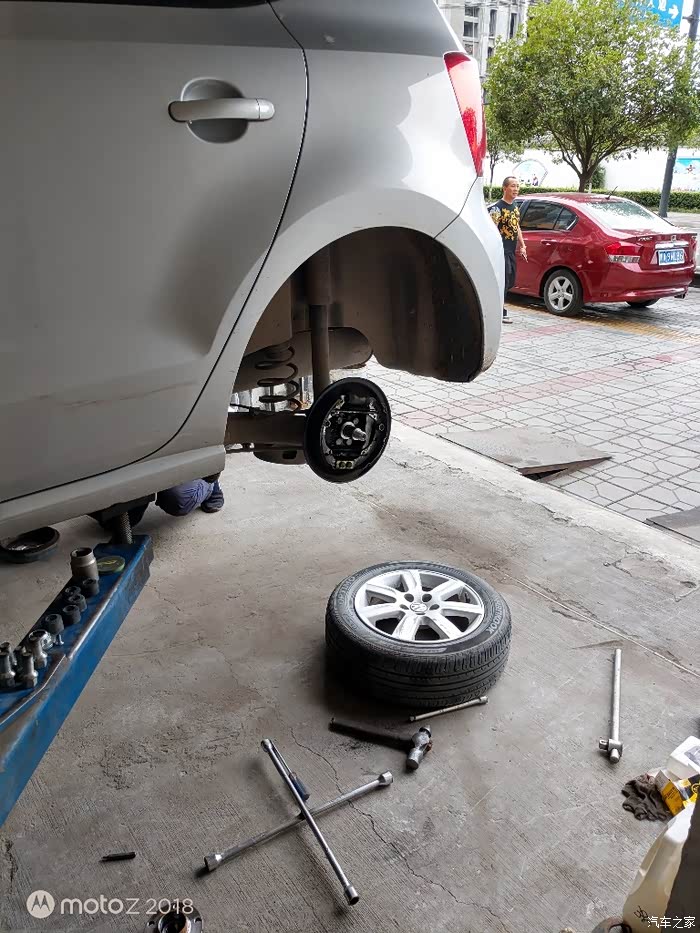 13款新polo鼓刹改碟刹作业