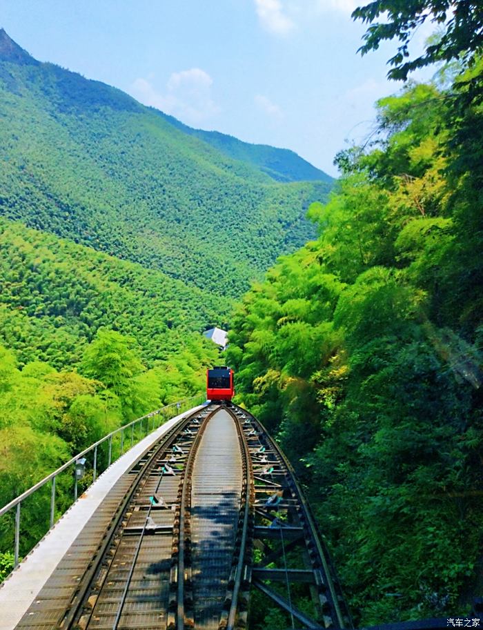 一汽大眾攬境南山竹海