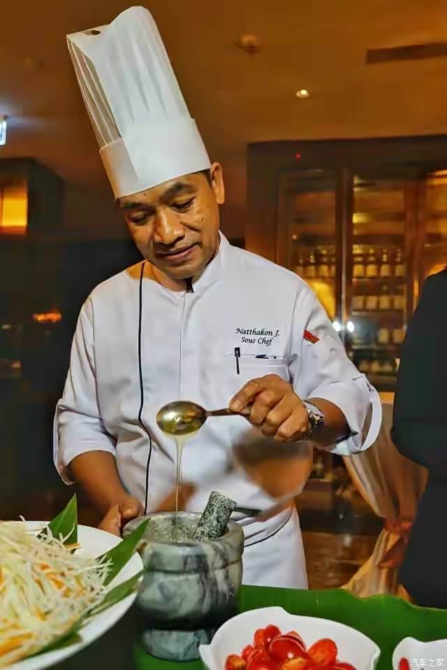 告别2021一股泰风席卷天河希尔顿