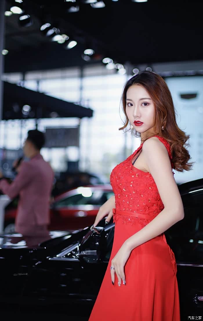 【图】香车美女,奕歌还不错!_江西论坛_汽车之家论坛