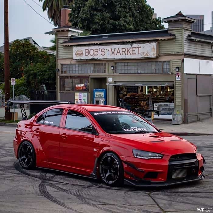 鲜红的三菱evox改装十代evolution也超帅