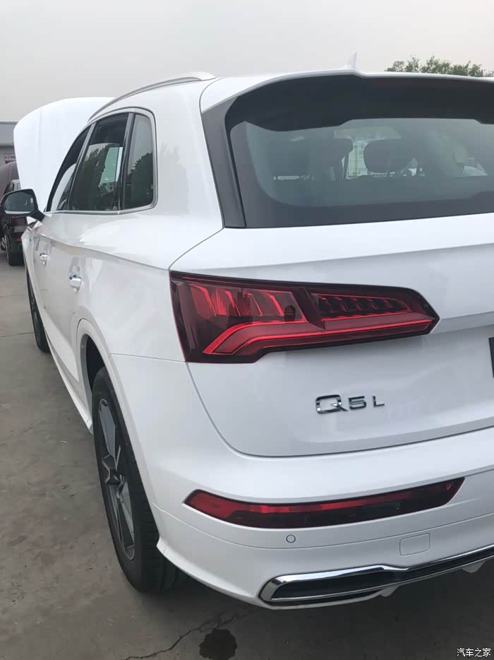 【图】q5l提车先随便发几张,抽空详细的写下_奥迪q5/q5l论坛_汽车之家