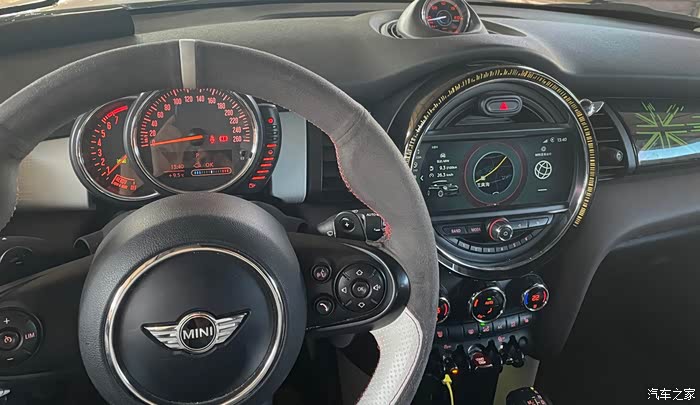 mini更换液晶仪表