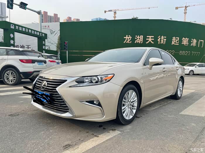 18年5月15款es200精英11000公里