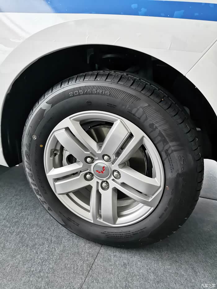 【图】宏光plus,拉人拉货内外兼修_五菱宏光plus论坛_汽车之家论坛