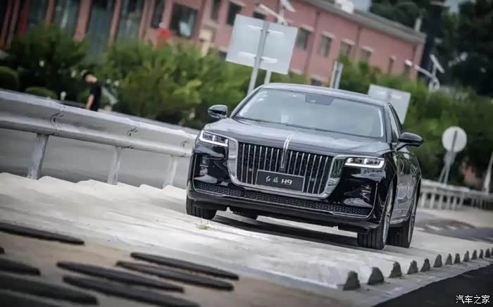 2021广州车展新款红旗h9