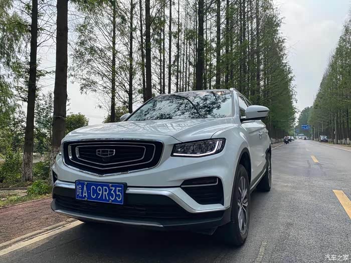 拥有1.5t的博越pro,照样实力十足