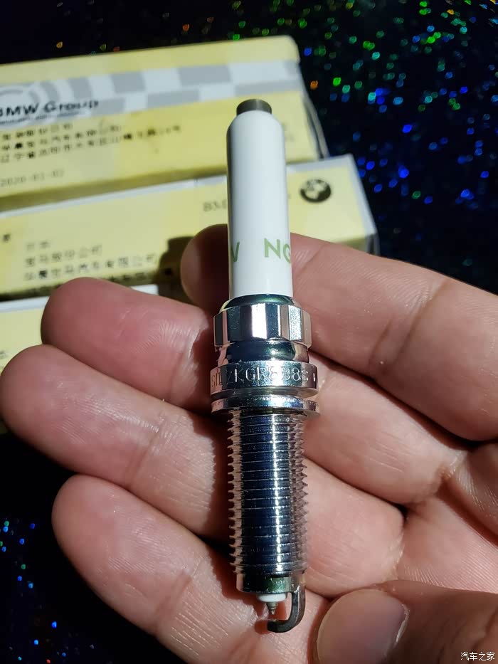 宝马原厂ngk火花塞产地日本