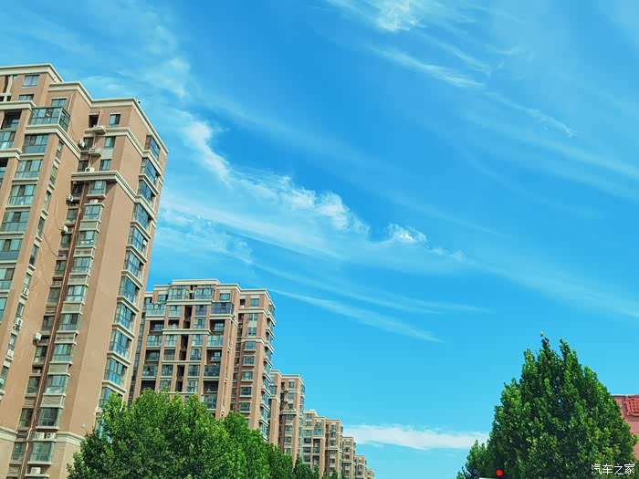 周末出行 蓝天白云,晴空万里 xt5跟蓝天更合拍!